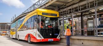 mesures fermes pour les “pousse-pousse” et les charrettes sur le tronçon du Brt